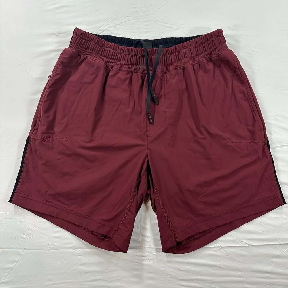 Rhone Versatility Shorts Mens Small Burgundy 7” Performance Stretch Gym Running